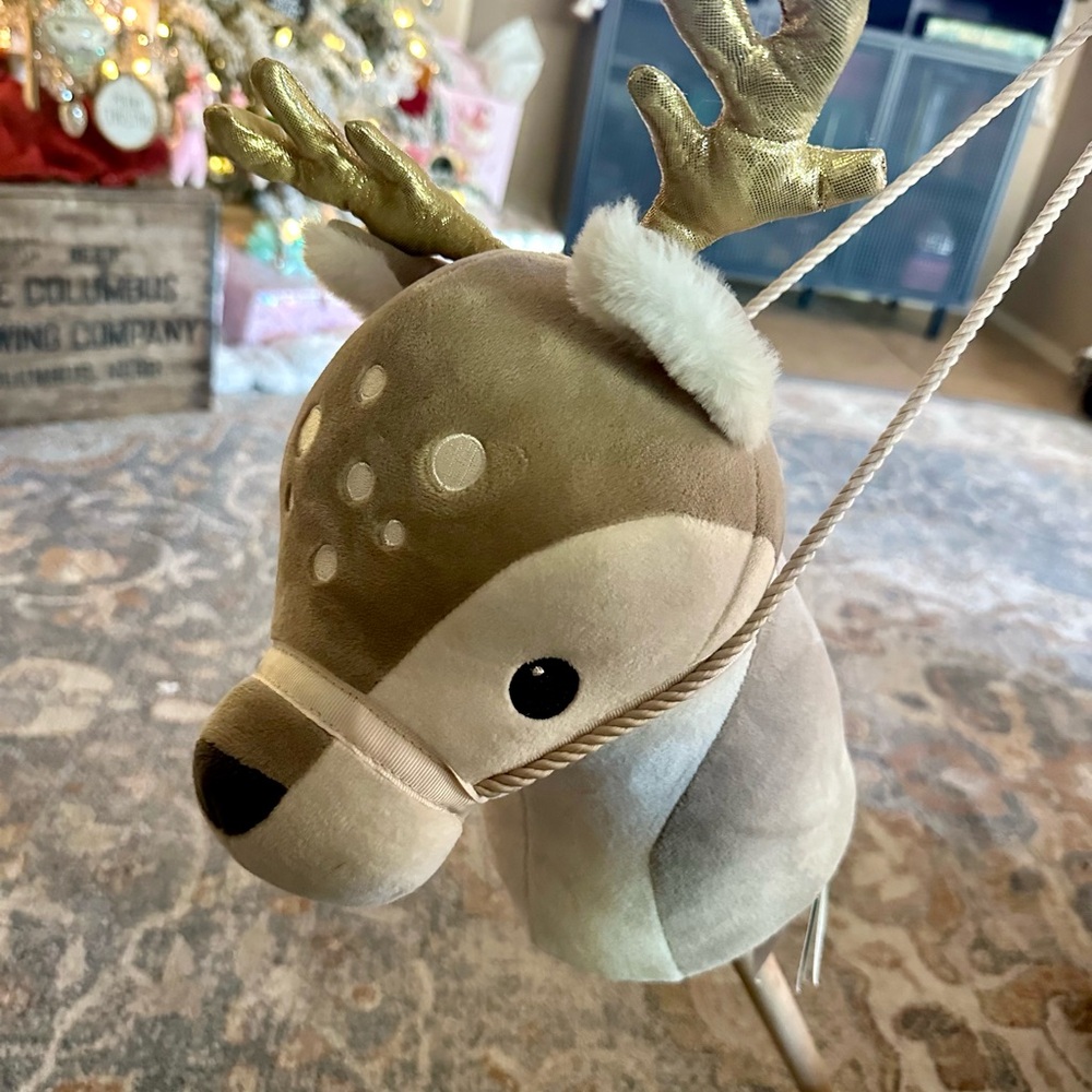 *NWT* H&M Kids Reindeer Hobby Horse Toy - Picture 3 of 9